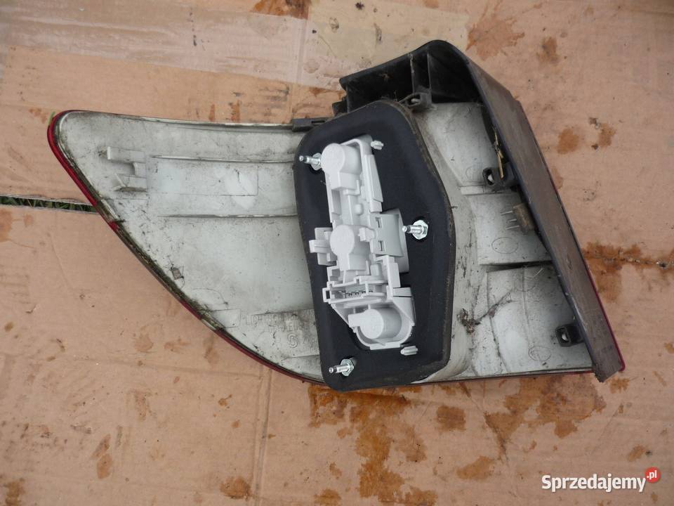 LAMPA TYŁ TYLNA PRAWA MERCEDES B KL W245 Światła stop wielkopolskie Zbierkowo