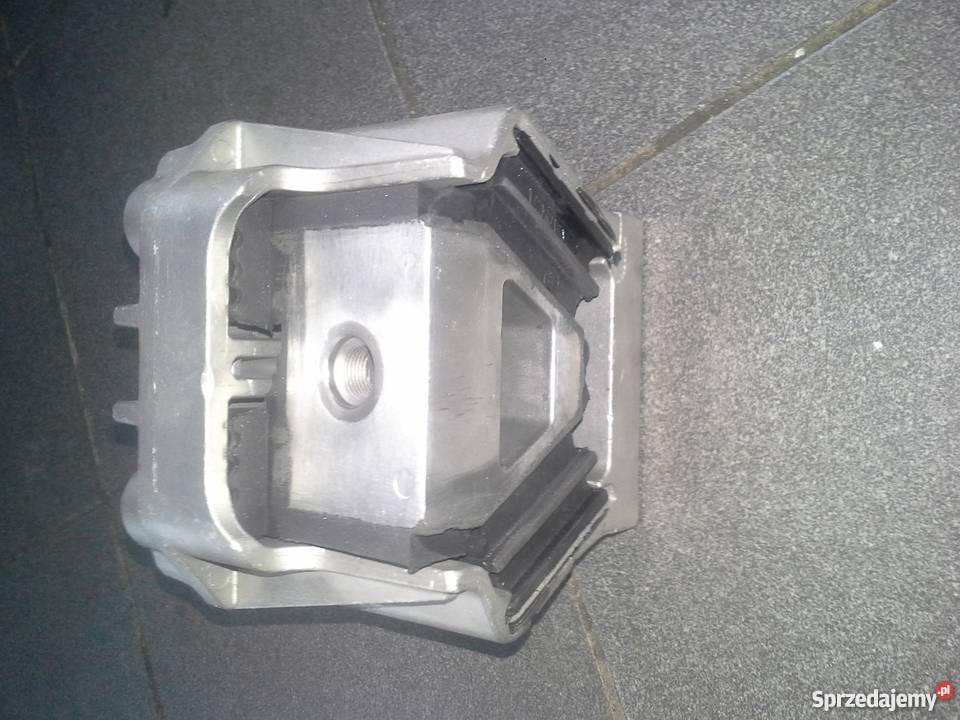 PODUSZKA SKRZYNI BIEGÓW AXOR ACTROS 9402401118 Silniki i osprzęt śląskie Kłobuck