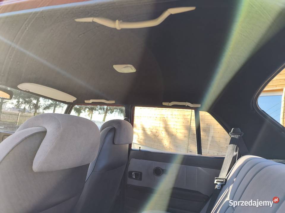 Saab 900 sedan