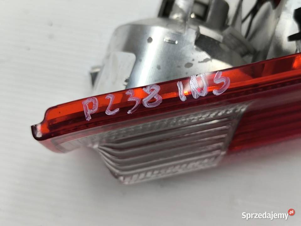 LAMPA BAGAZNIKA LEWA OPEL INSIGNIA A KOMBI