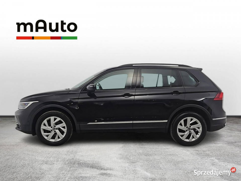 Volkswagen Tiguan 20 TSI 4Mot Life DSG Z kurtyny powietrzne