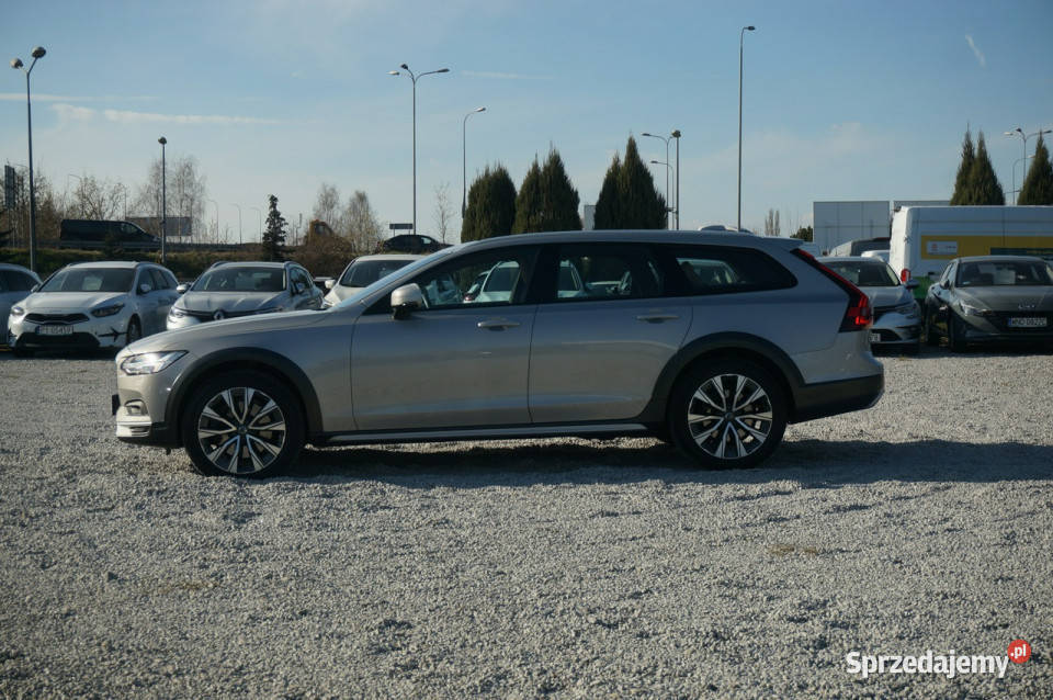 Volvo V90 Cross Country B5 D AWD 235 Ultimate Poznań