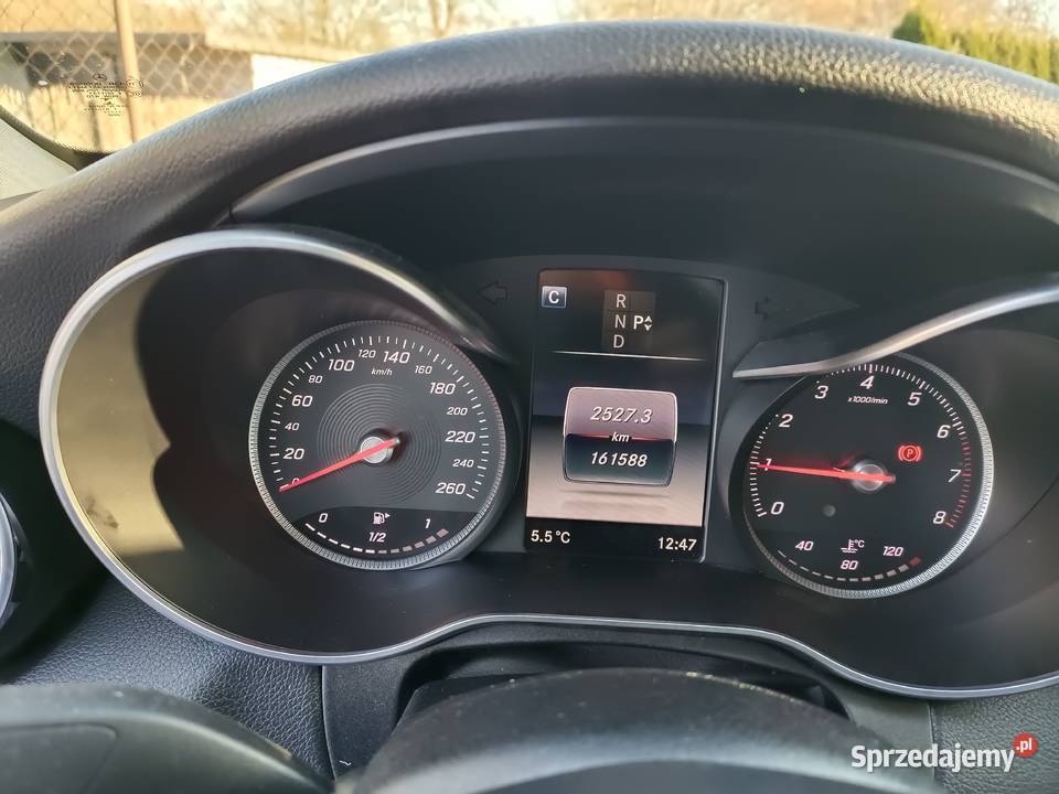 MercedesBenz Klasa C W20520 Sprzedam C300 4MATIC Rok produkcji 2015 Kraków sprzedam