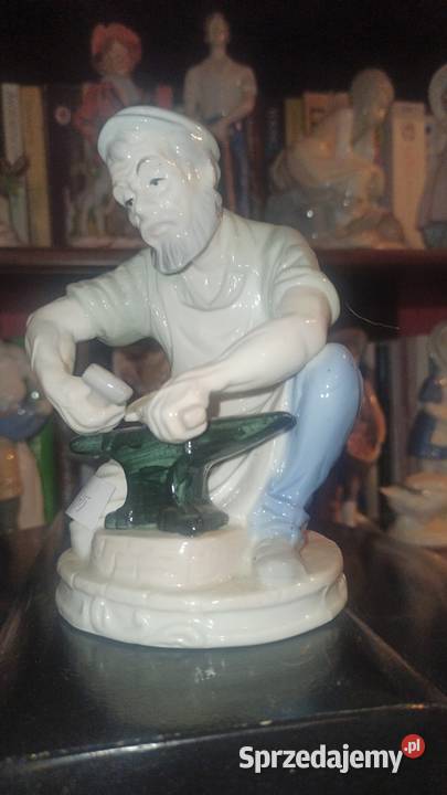 Figurka kowala Porcelana Bez sygnatury pomorskie Gdańsk