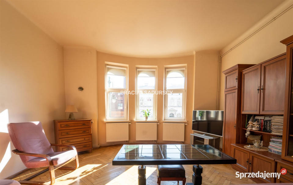 sprzedaży mieszkania 1314m2 4pok Kraków sprzedam