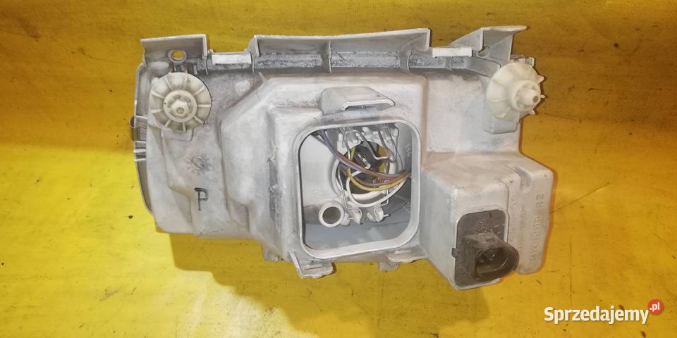 lampy przód komplet lewa prawa VW Polo 3 r9499 łódzkie