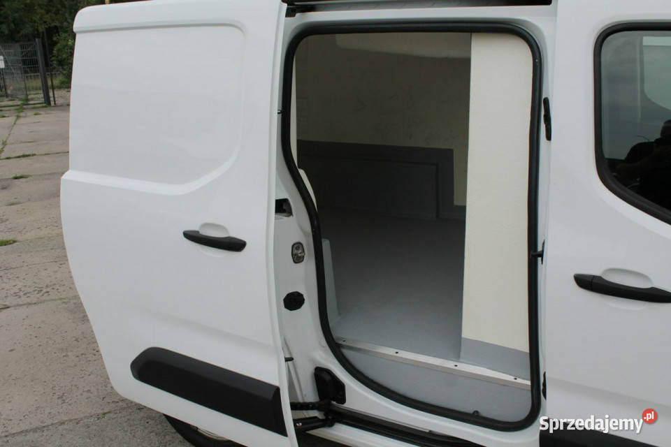 Toyota Proace City Salon Polska CHŁODNIA 2020r Toyota Szczecin sprzedam