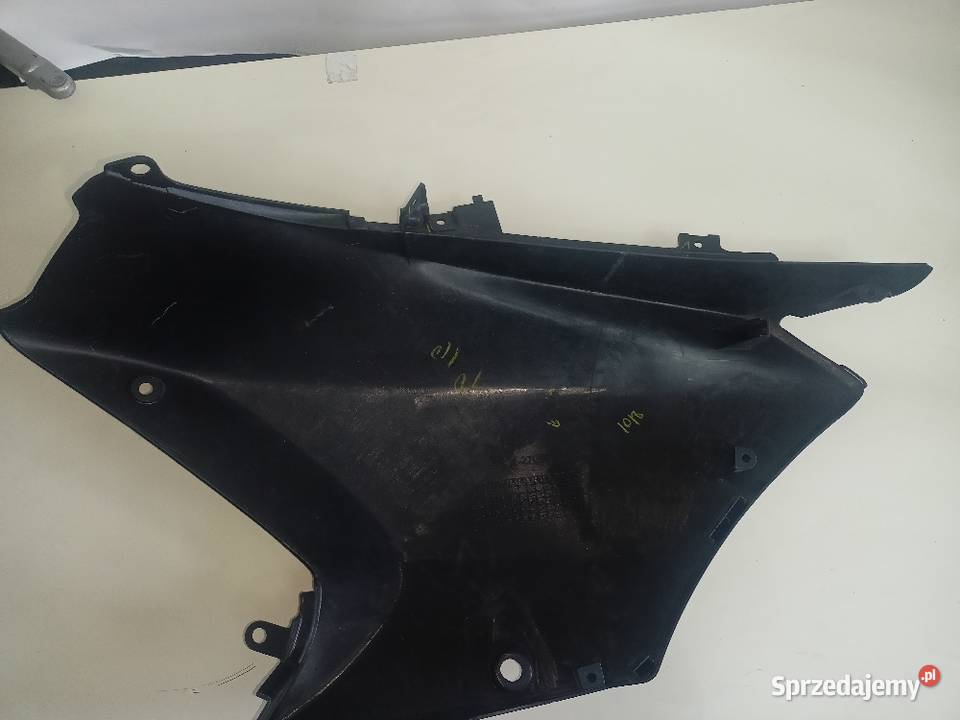Osłona owiewka lewa boczek Suzuki DL 650 VStrom Turek sprzedam