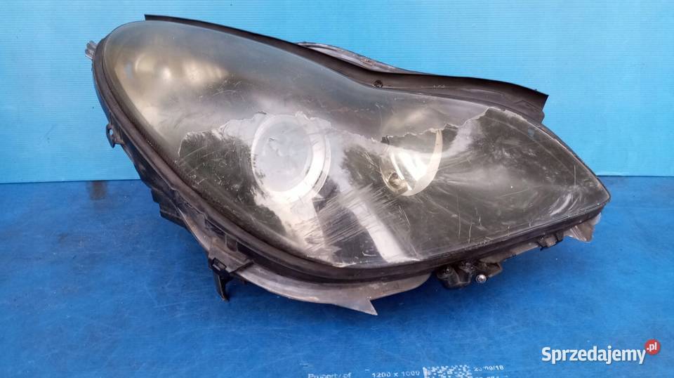 LAMPA PRAWY PRZÓD EUROPA XENON MERCEDES CLS W219