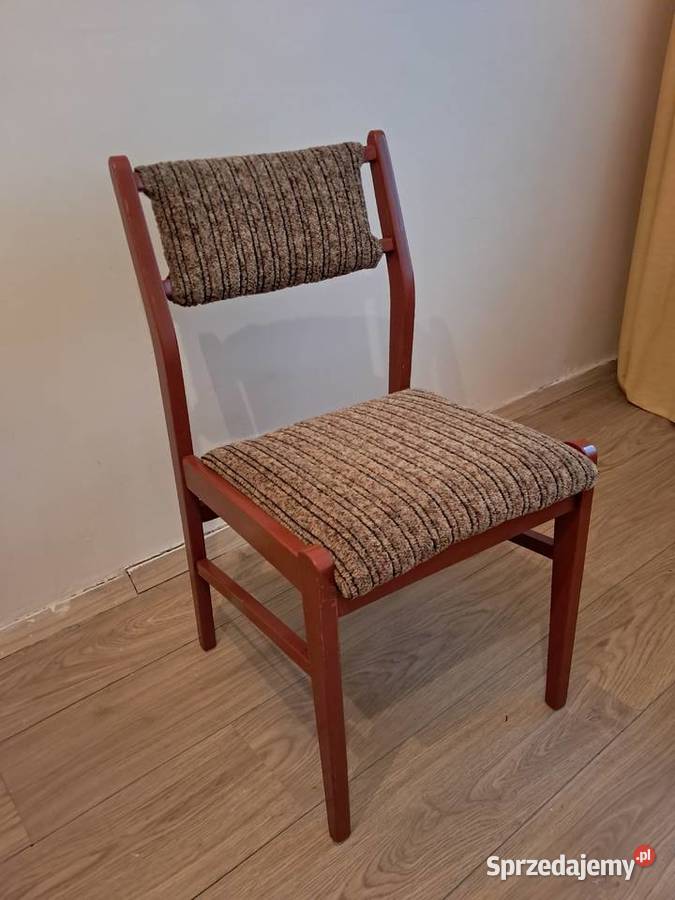 Krzesła drewniane z beżowym obiciem 2 Vintage do Kraków