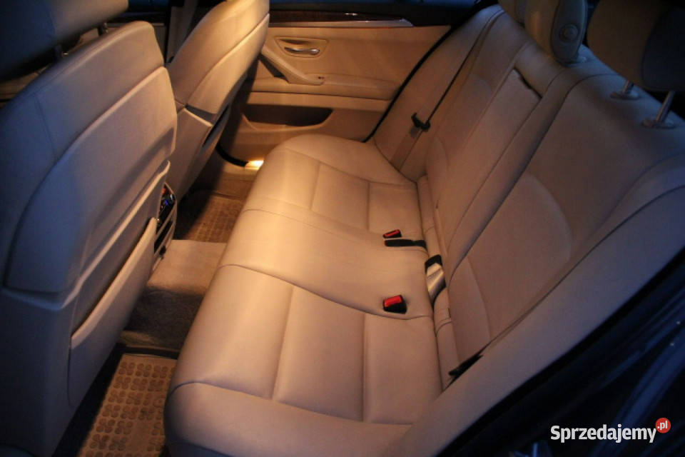 BMW 525 krajowy1właścicielfa VATserwismodel 2013 Opole sprzedam