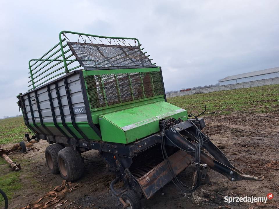 Przyczepa samozbierająca DeutzFahr K 560