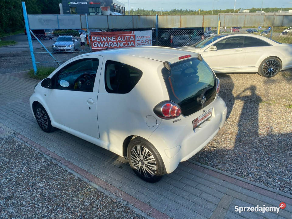 Toyota Aygo 10 I klima Navi duże radio dotyk Gdańsk sprzedam