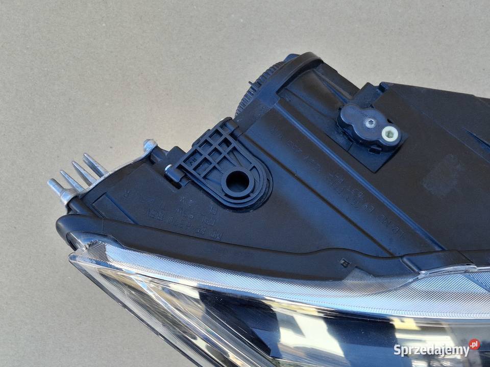 SEAT LEON III 3 LIFT REFLEKTOR PRAWY FULL LED lubuskie sprzedam