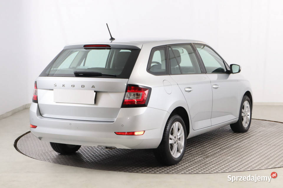 Skoda Fabia 10 TSI system Start-Stop