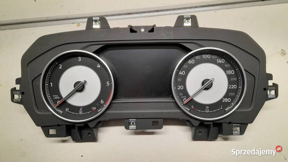 VW TOUAREG III licznik zegary 760920771