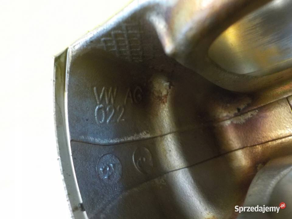 A1 LEON FABIA GOLF 14 TFSI 18r 125 CZC tlok osobowe Suków