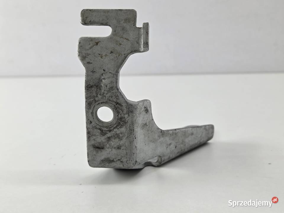 BMW E81 E87 E90 Wspornik kompresora 7566125 Janowice