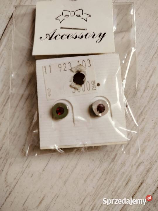 Kolczyki nowe 8 par Zabrze