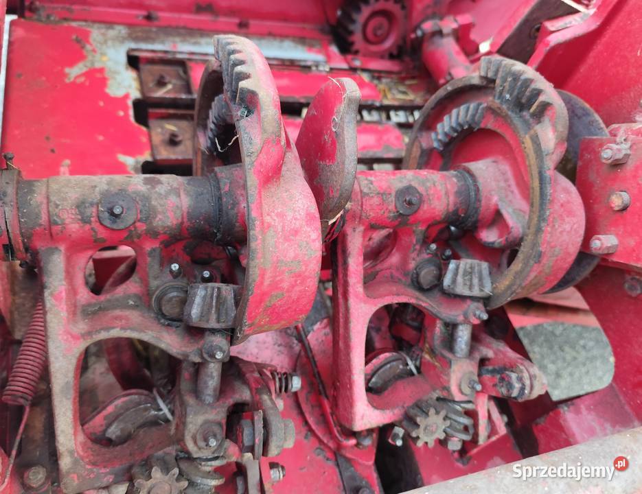 Prasa international 445B 170 podbierak nieuszkodzony sprzedam