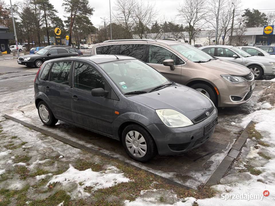 Ford sprawny stan jeździ Warszawa
