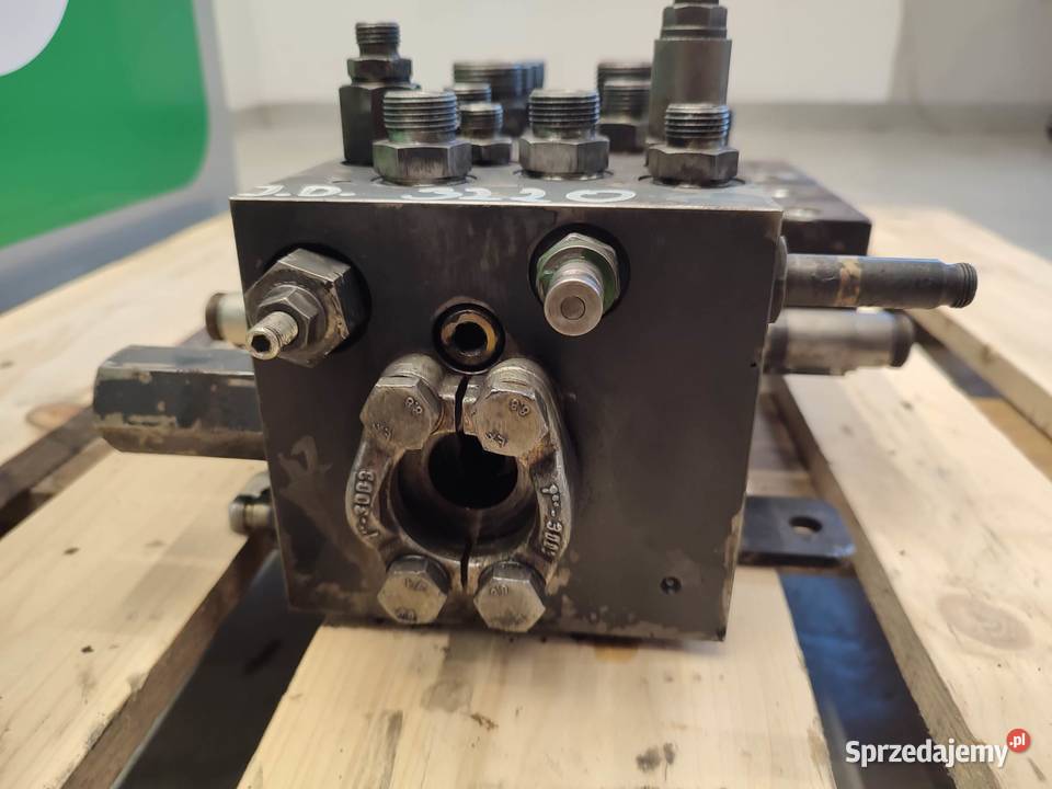Rozdzielacz hydrauliczny John Deere 3220 Wilkowo