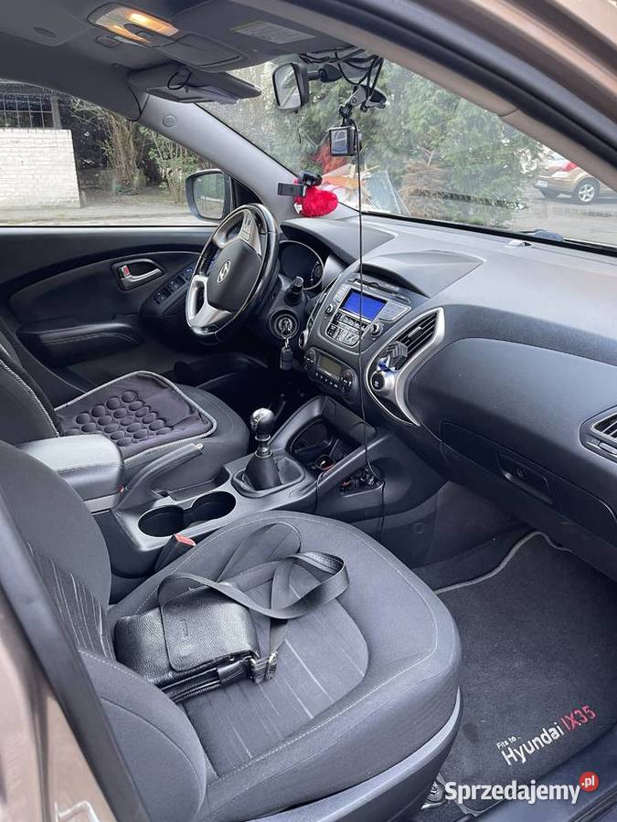 SPRZEDAM HYUNDAI ix35 68111km Szczecin