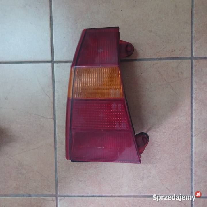 Lampa tylna prawa Citroen AX 1991 Rakoniewice
