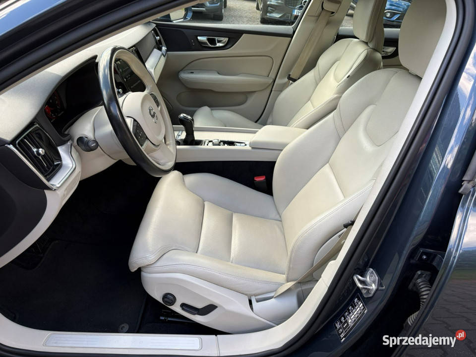 Volvo V60 D3 Jasne skóry Podgrzewane fotele ABS mazowieckie