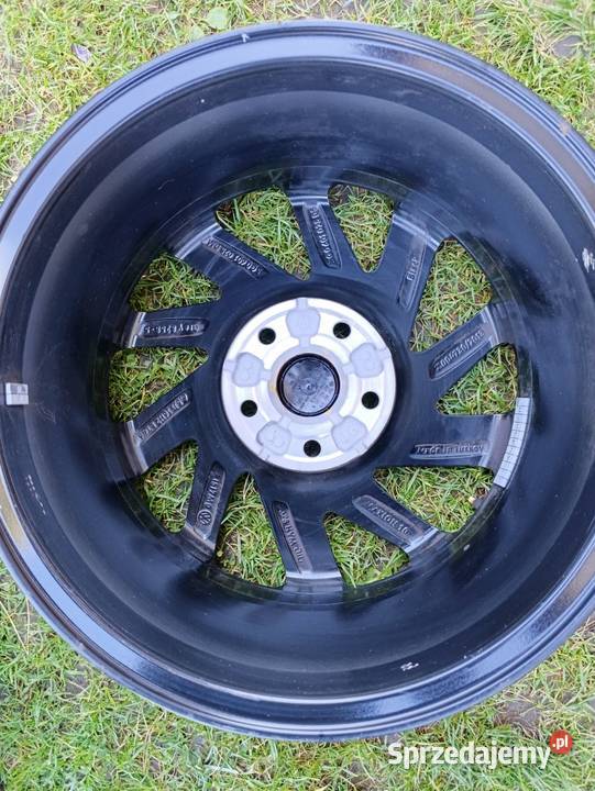 Sprzedam 2 felgi 16 volkswagen golf7 śląskie Piasek