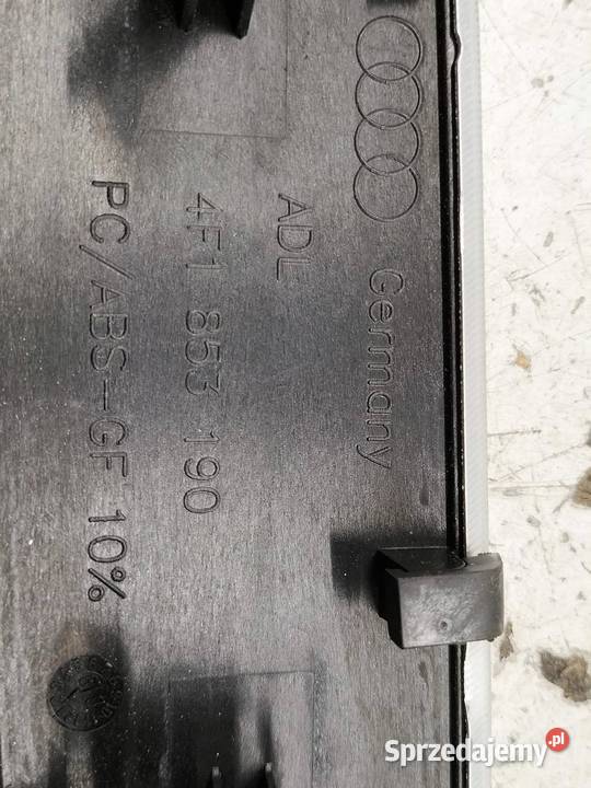 DEKOR LISTWA OZDOBNA DESKI OBUDOWA LICZNIKA KPL Rok produkcji 2009 Deski rozdzielcze, konsole