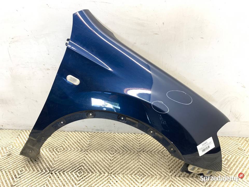 BŁOTNIK PRAWY PRZÓD NISSAN QASHQAI J10 Hatchback