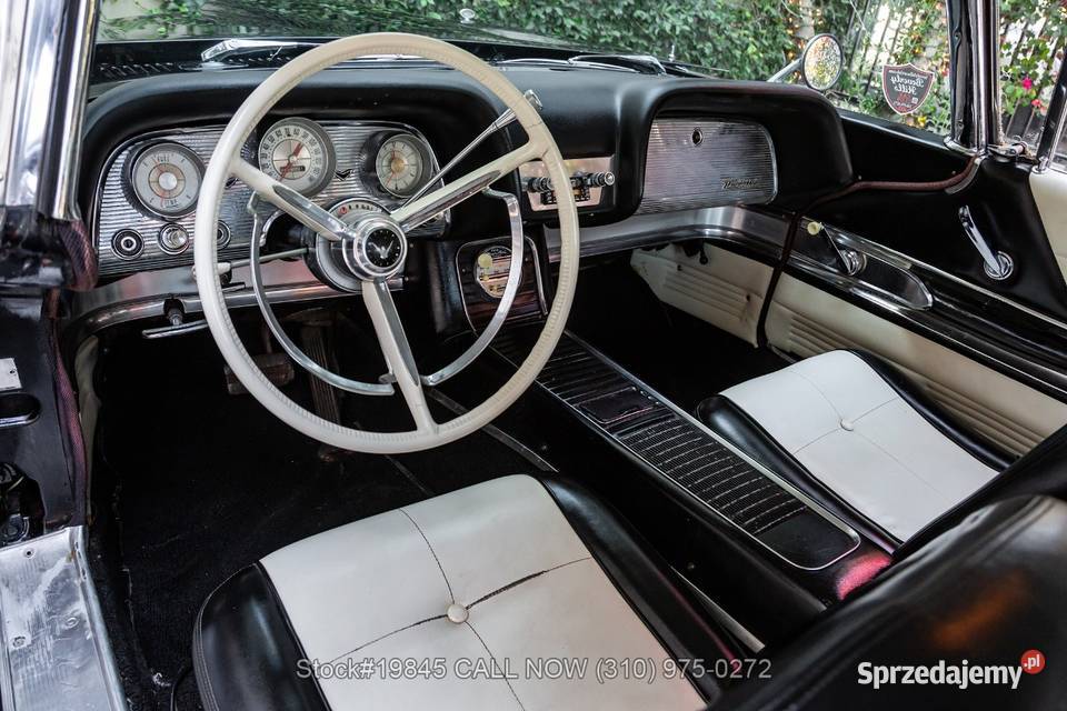 Ford Thunderbird