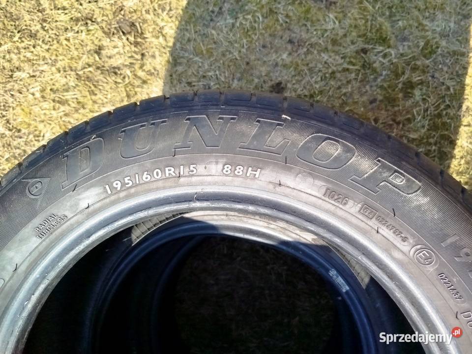 Opony letnie 15 Dunlop Samochodowe