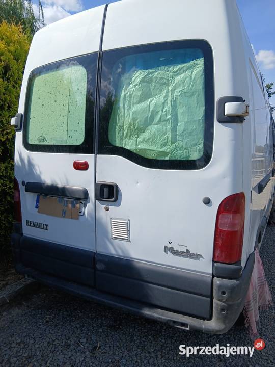 Sprzedam Renault Master II Rok produkcji 2002