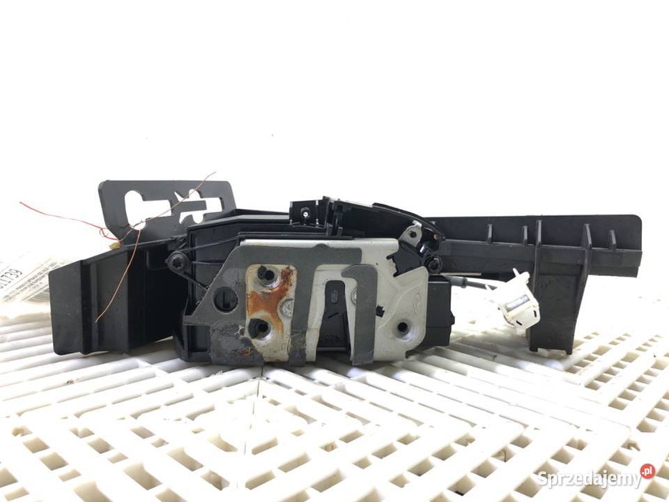 ZAMEK DRZWI PRAWY TYŁ FORD MONDEO MK5 Hatchback