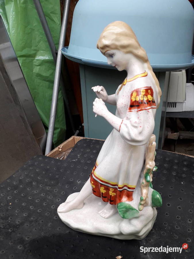 Figurka Połonne VINTAGE RUSSIAN PORCELAIN Warszawa