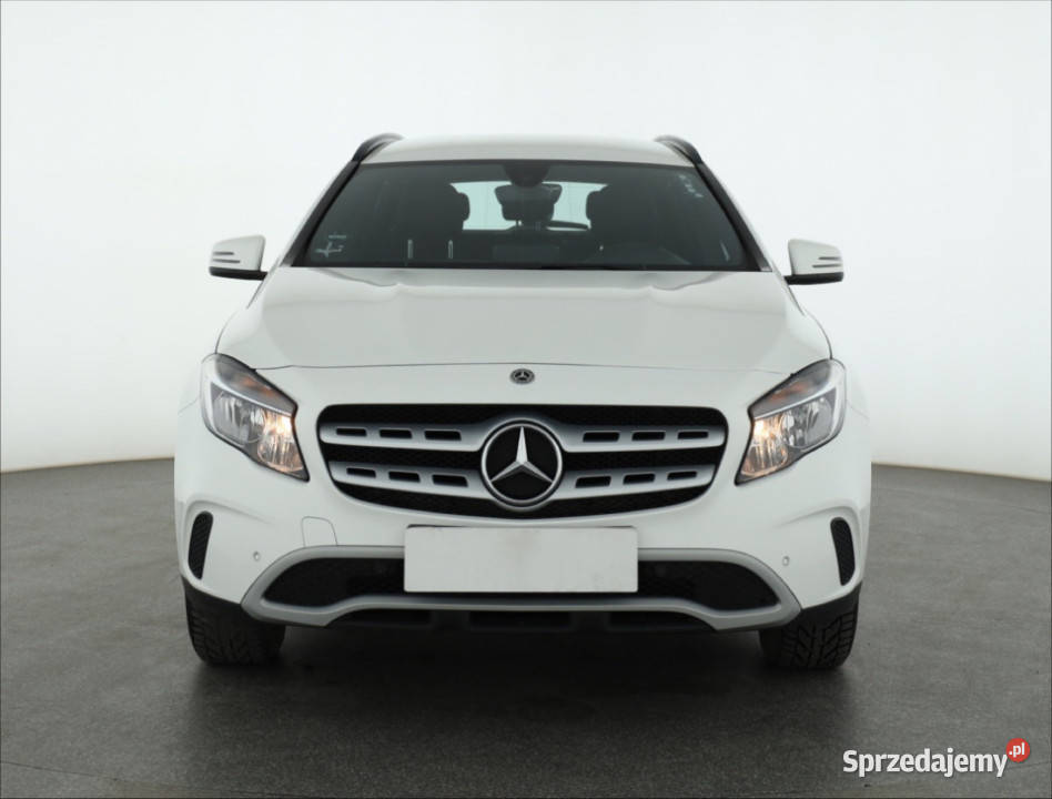 Mercedes GLA GLA 180