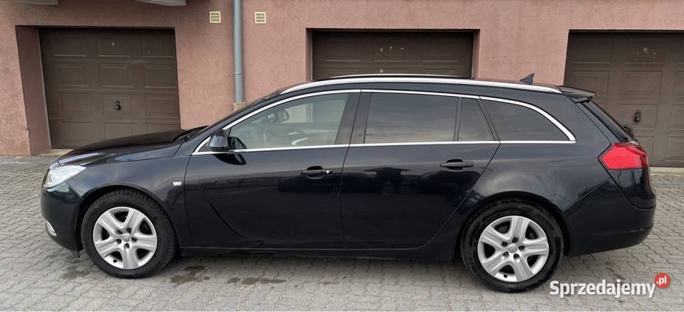 Opel Insignia 2011r 20CDTI kombi hak Rok produkcji 2011 Iława