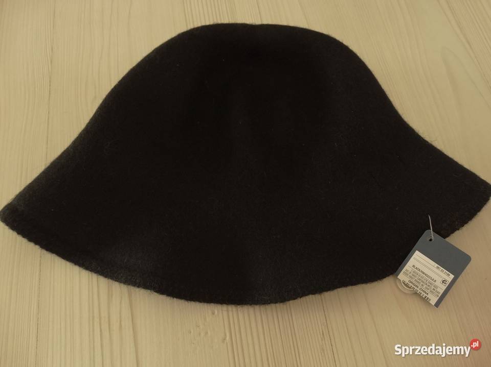 Czapka Kapelusz Bucket z Wełną Czarny Kolor Galanteria i dodatki Łomża