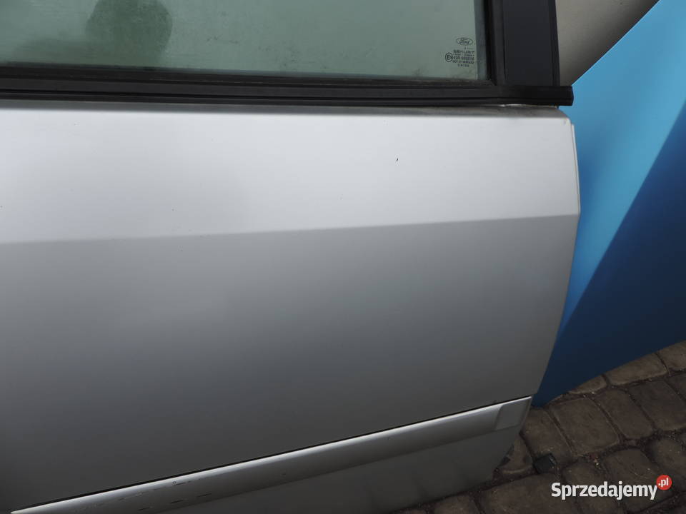 DRZWI PRAWY TYŁ FORD FOCUS MK1 KOMBI KOLOR 08 Nowy Sącz