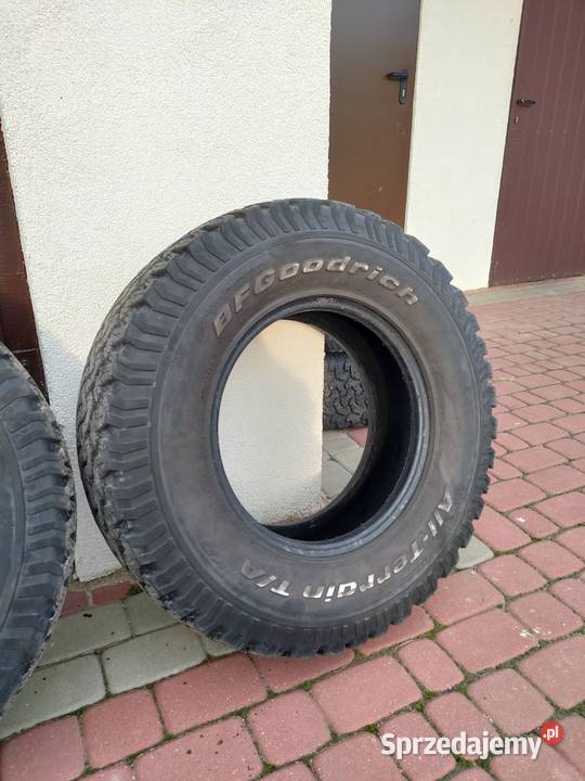 opony BFGoodrich AT 2757016 Motycz