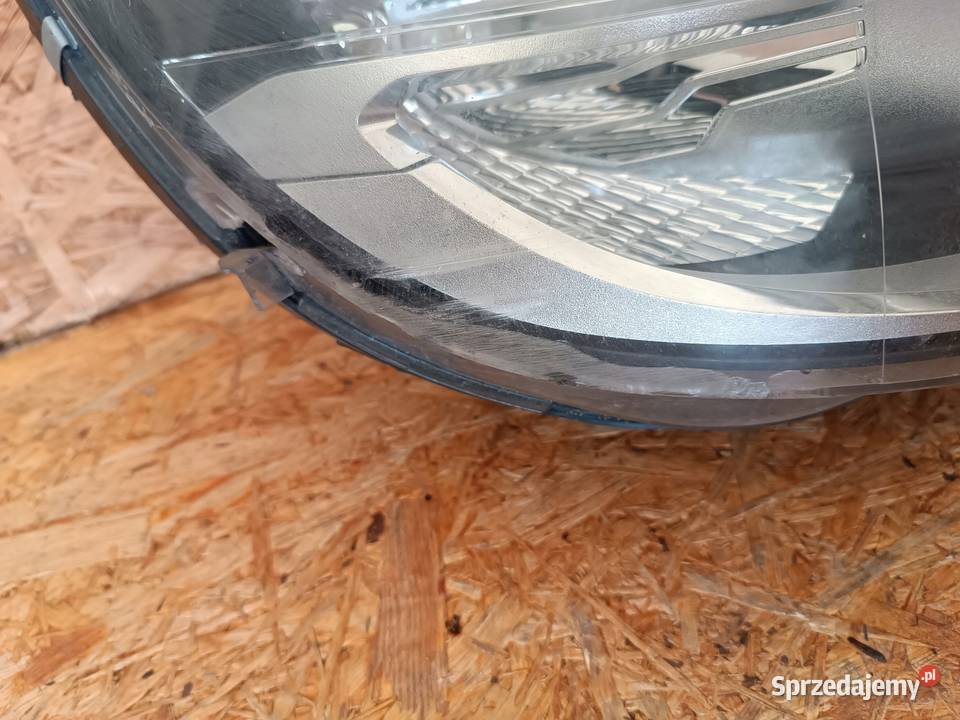 LAMPA PRAWY PRZÓD REFLEKTOR EU 7422580 BMW 2 F45 wielkopolskie Nowy Tomyśl