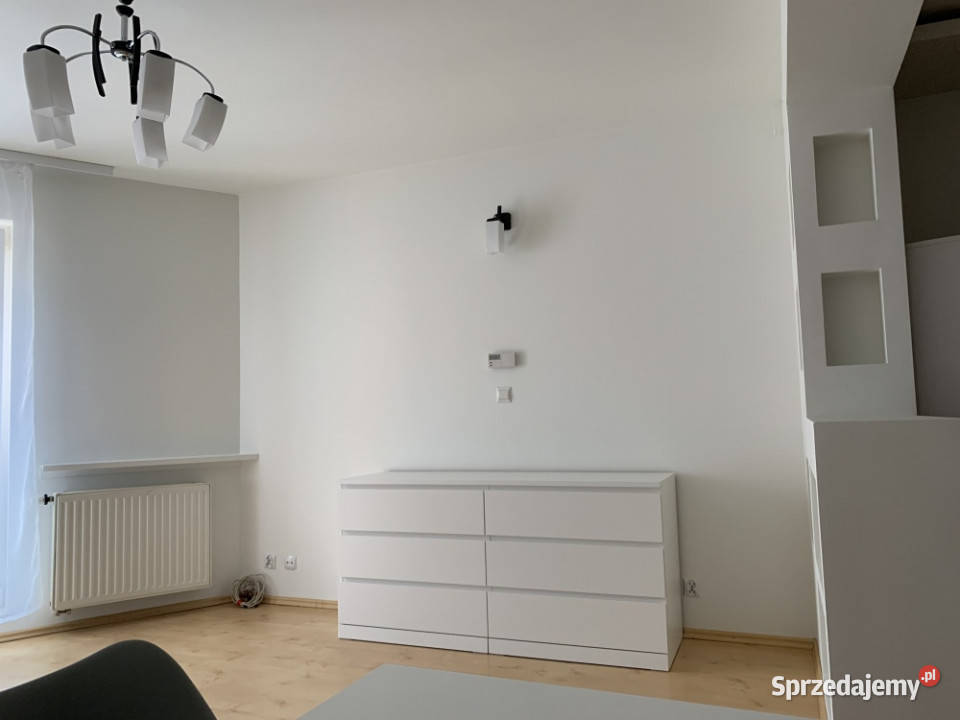 Duża komfortowa kawalerka 40m2 Piętro 1