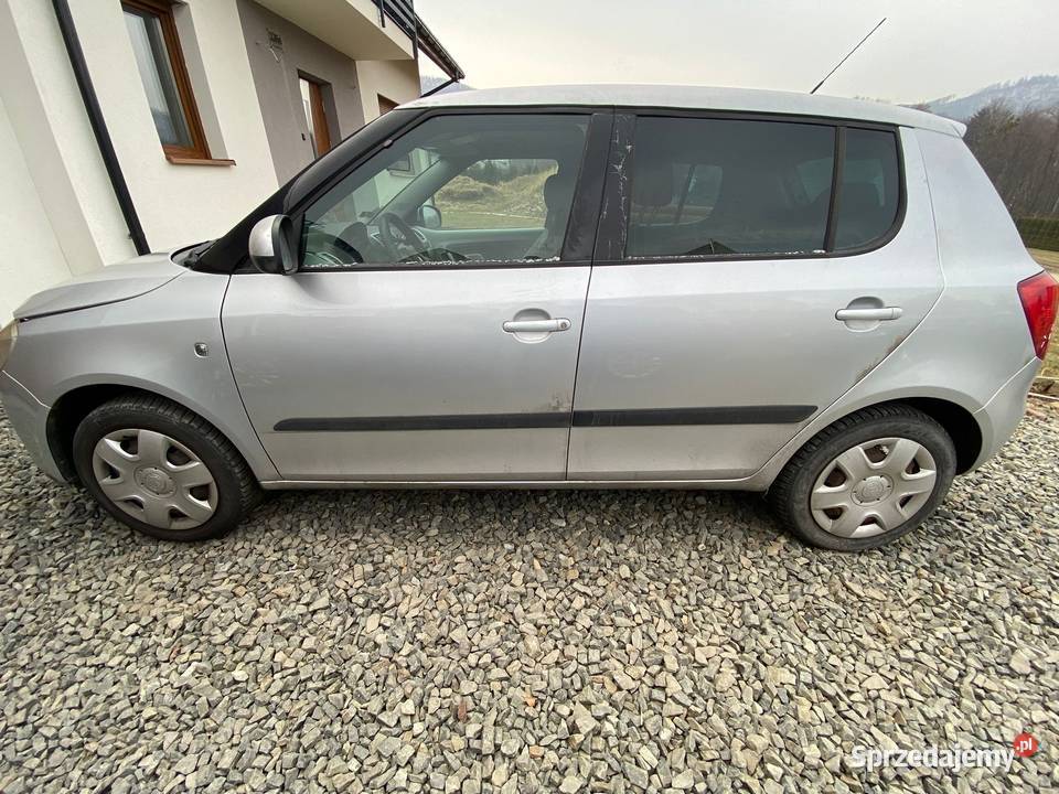 Skoda Fabia II 12 uszkodzony silnik Rok produkcji 2007 Fabia sprzedam
