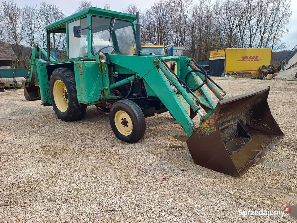 KOPARKO ŁADOWARKA OSTRÓWEK Koparko ładowarki małopolskie Racławice