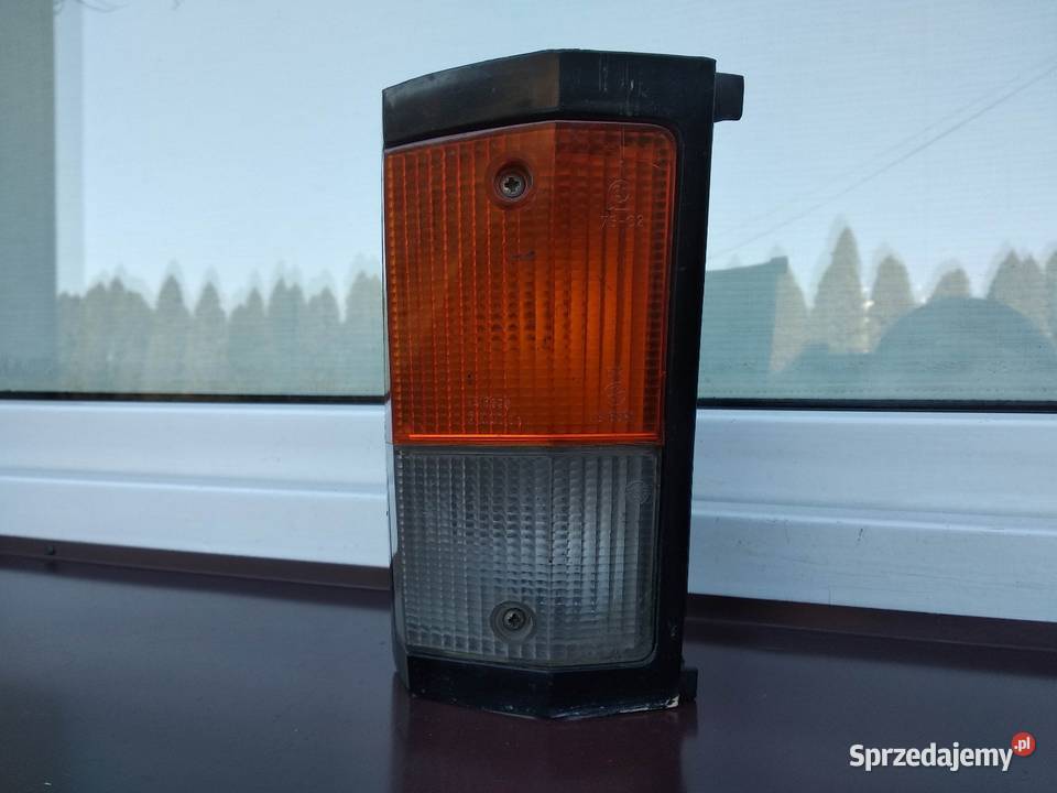 Fiat 125p kierunkowskaz kierunek migacz prawy Sieradz