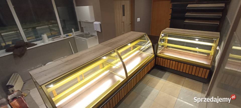 Witryna chłodnicza cukiernicza lada sprzedażowa