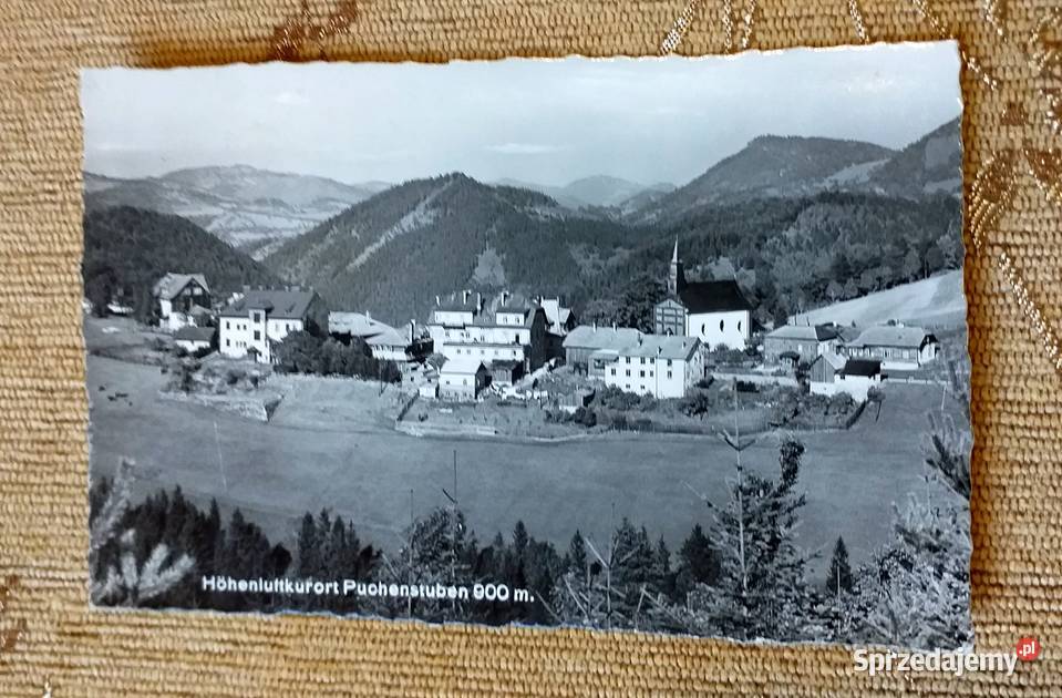 PUCHENSTUBEN WIDOK NA MIASTECZKO W DOLINIE I Piszczac