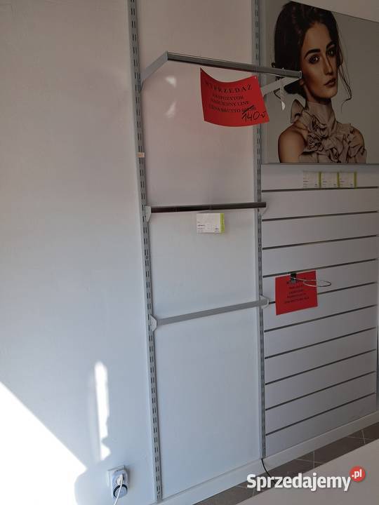 Ekspozytor naścienny LINE Tarnów